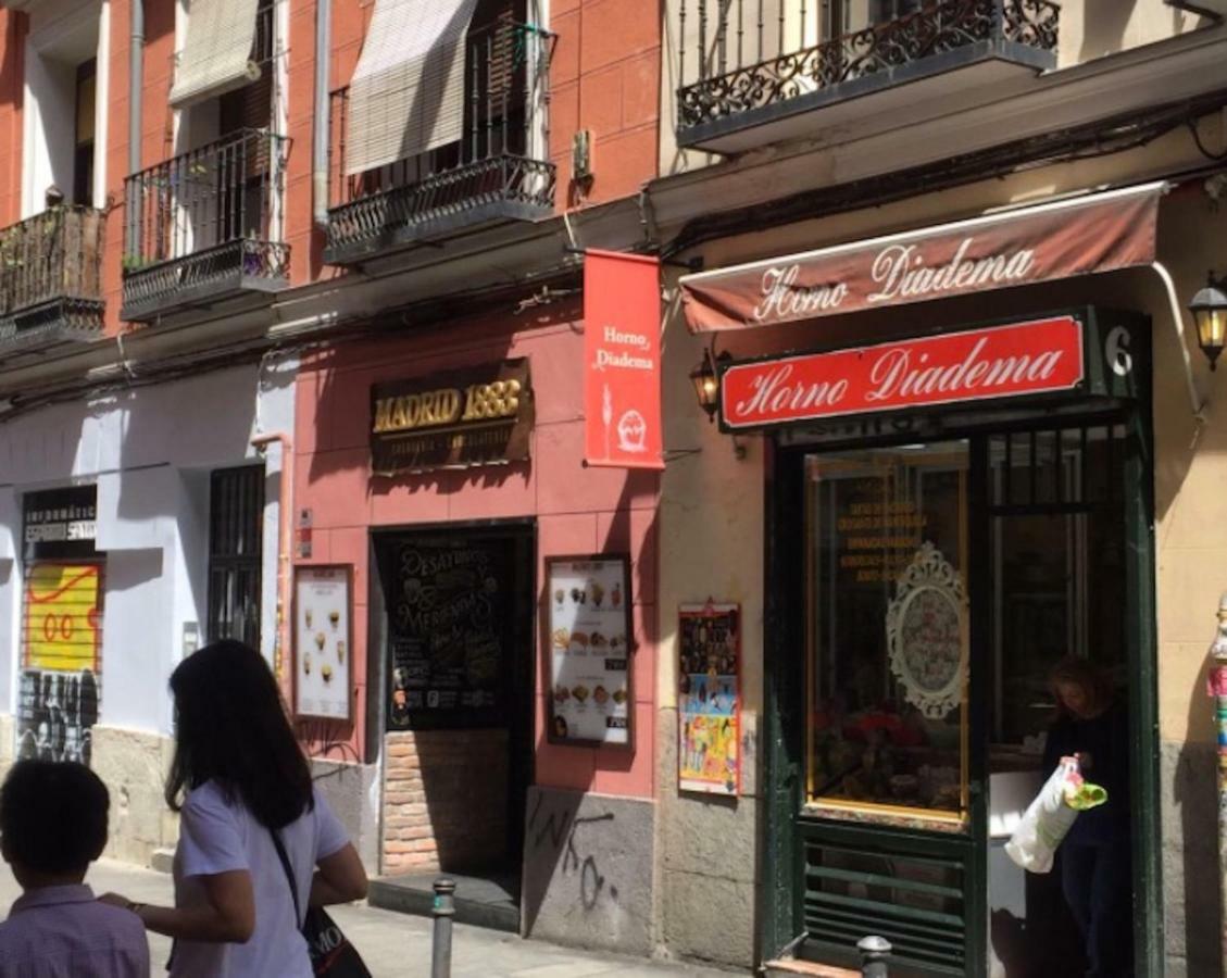 Apartamento Vive En Maravillas Madrid Exterior photo